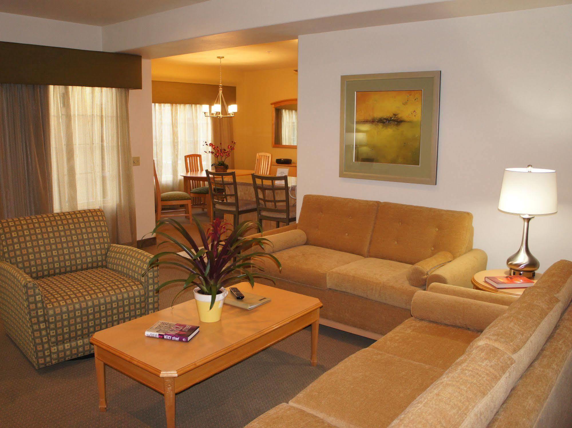Raintree's Cimarron Golf Palm Springs