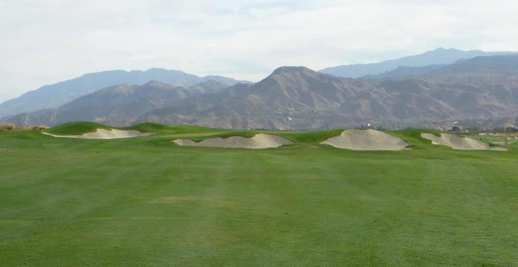 Raintree's Cimarron Golf Palm Springs 3*